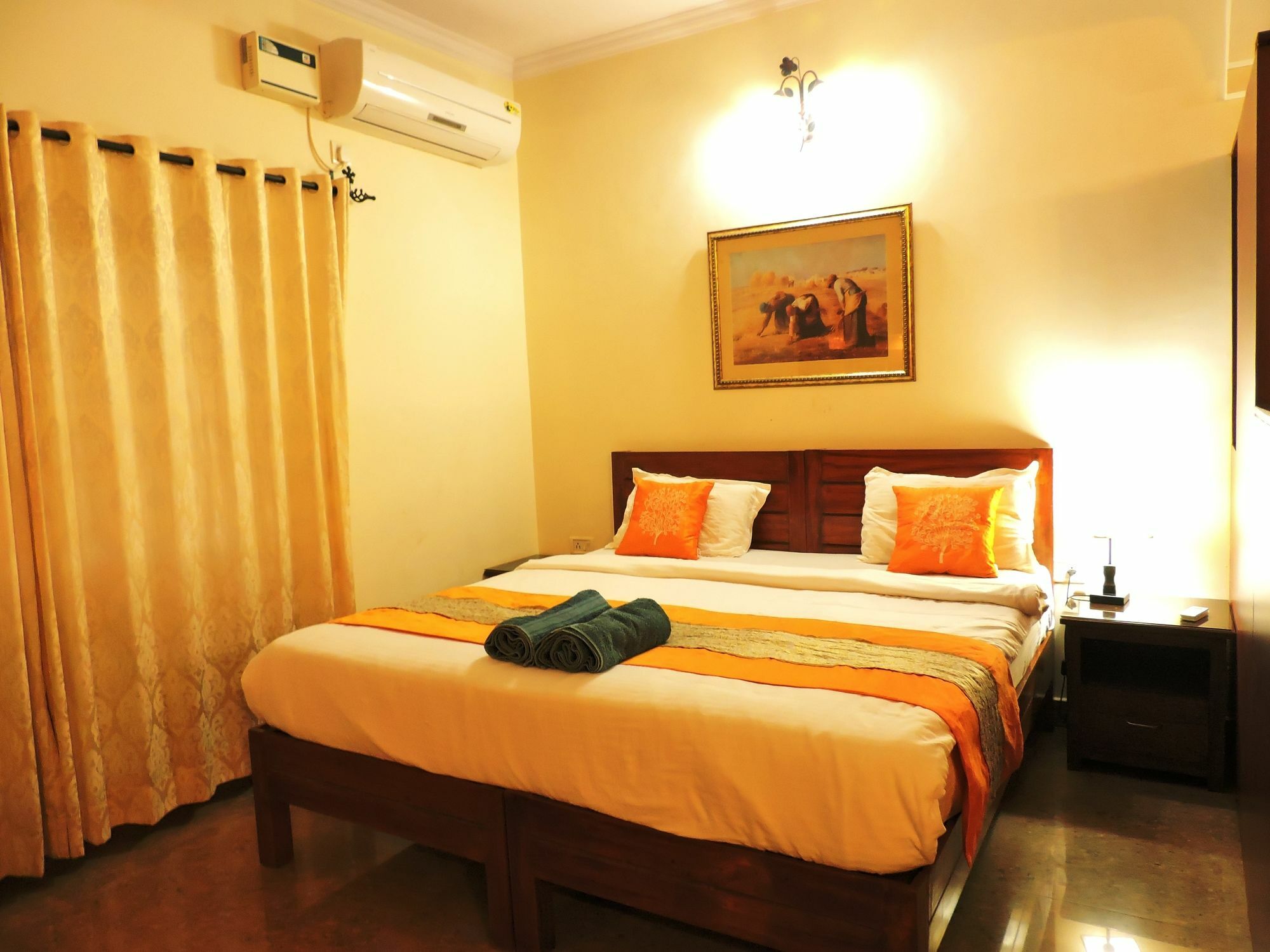แฟ็บโฮเต็ล ไมตรี สวีท ลีฟวิง Hotel บากา ภายนอก รูปภาพ